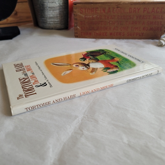 VTG Preschool Puppet Book - Picture 5 of 5